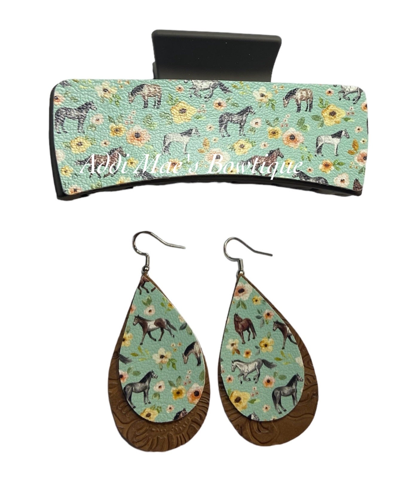 Horses XL Claw Clip Earring Set