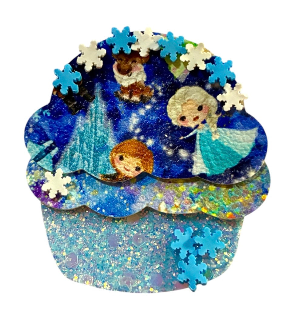 Ice Queen Cupcake Clip