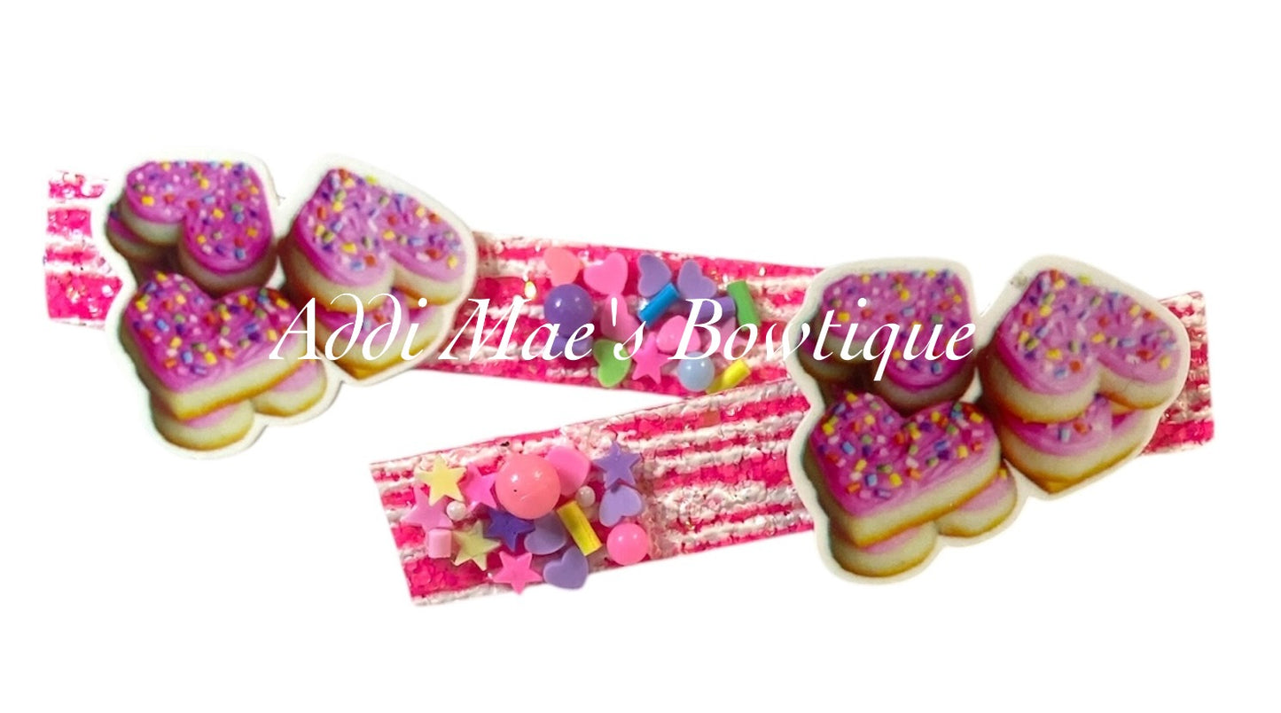 Valentines Snack Cake Alligator Clip Set