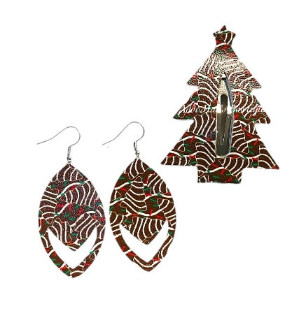 Chocolate Snack Cakes Christmas Tree Snap Clip & Earrings Set