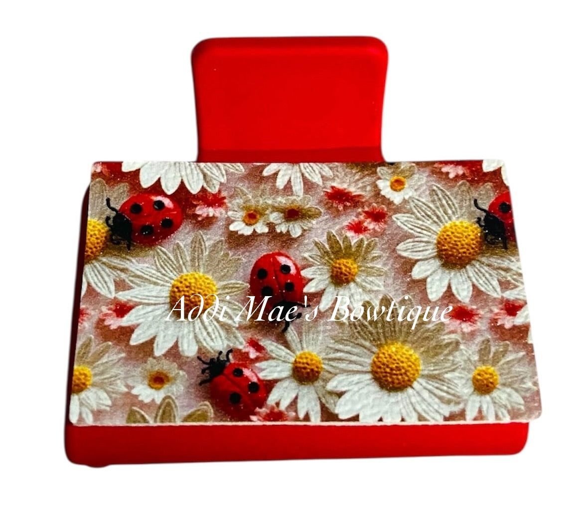 Ladybug Daisy Small Claw Clip