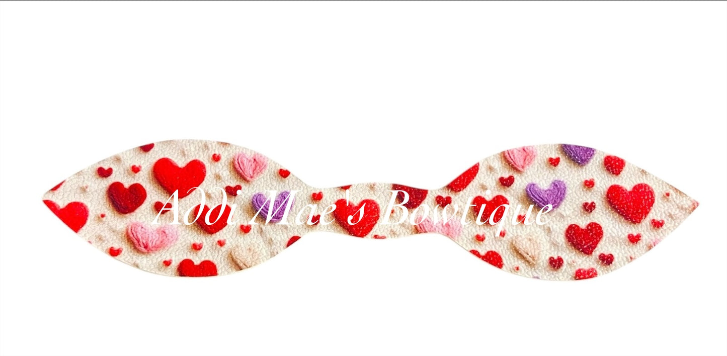 Knitted Hearts Top Knot Pony / Clip