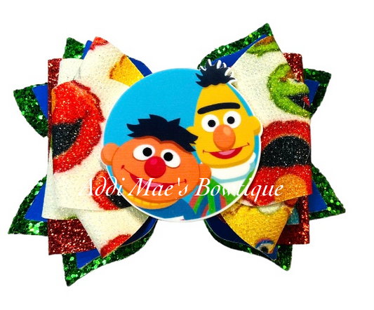 Sesame Besties 3.5” Bow