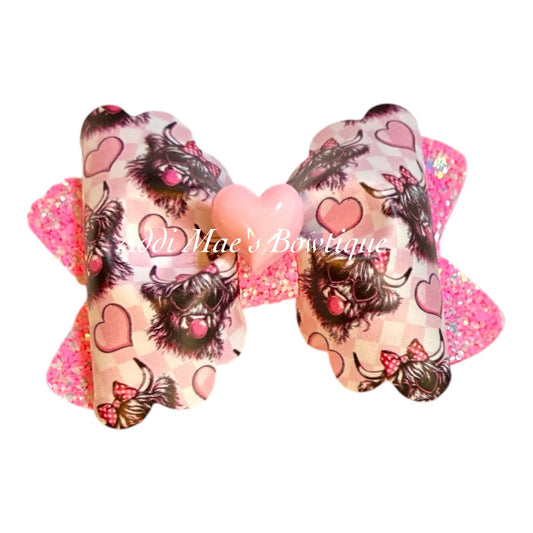 Bubblegum Hearts Cow Bow