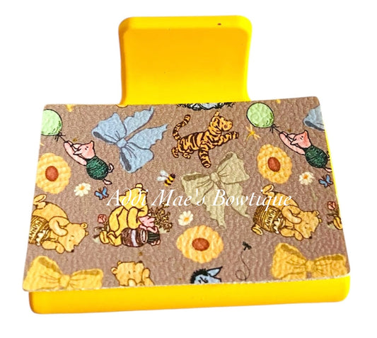 Yellow Bear Hundred Acre Small Claw Clip
