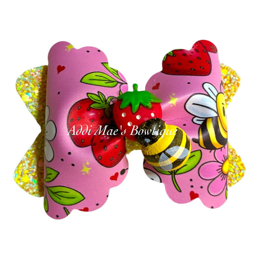 Strawberries & Bees Bow