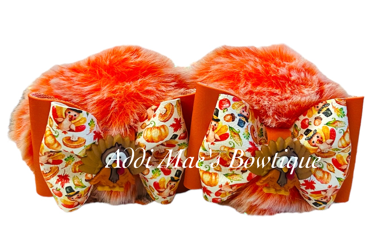 Thanksgiving Turkey Pom Pom Piggy Set